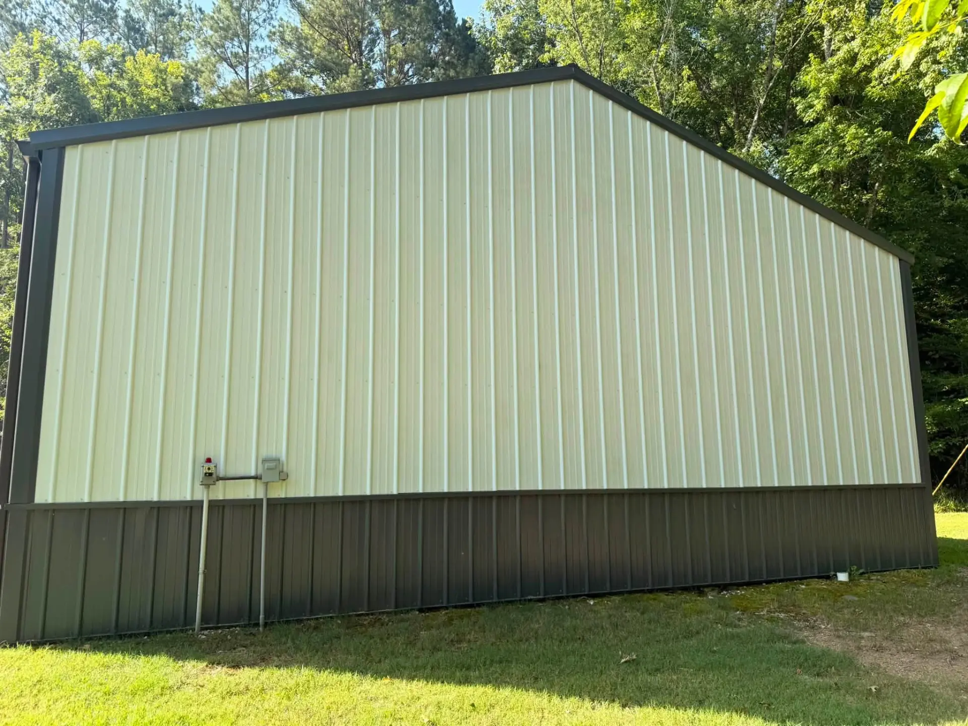 Commercial exterior cleaning